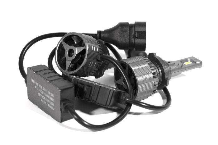 Комплект светодиодных ламп TBS Design TF3 MAX HB3 P20d 9-32V 130W 15000Lm 6000K + CANBUS