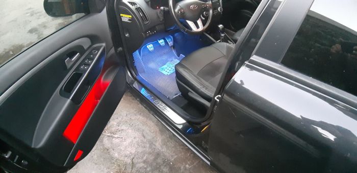Накладки на пороги OmsaLine (4 шт., нержавейка) для Kia Ceed 2007-2012 гг