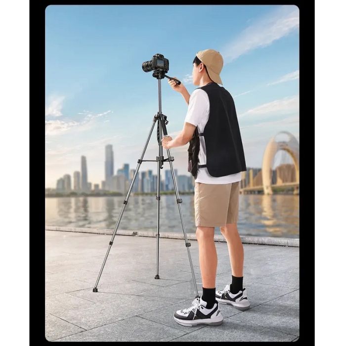 Штатив UGREEN LP661 Professional Tripod for Phone & Camera(UGR-15187) (UGR-15187)