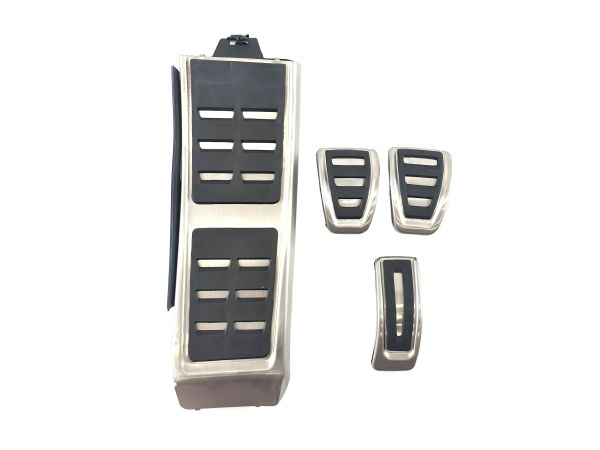 Накладки на педали МКПП на AUDI A4 B8 2007-2011 года