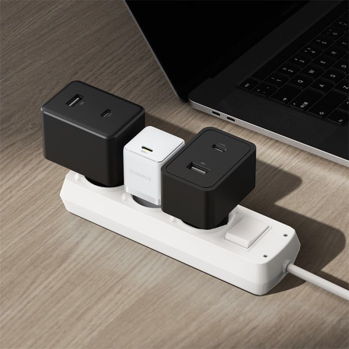 Мережевий зарядний пристрій Baseus Palm Fast Charger 1C 20W EU Moon White (P10111602213-00)