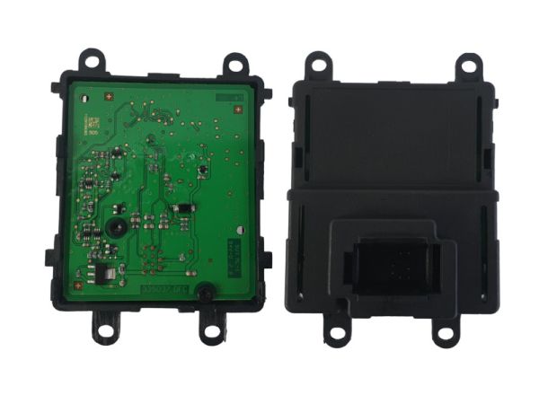 Блок управления ксенона ( 7 пин ) на AUDI Q5 8R 2008-2012 года