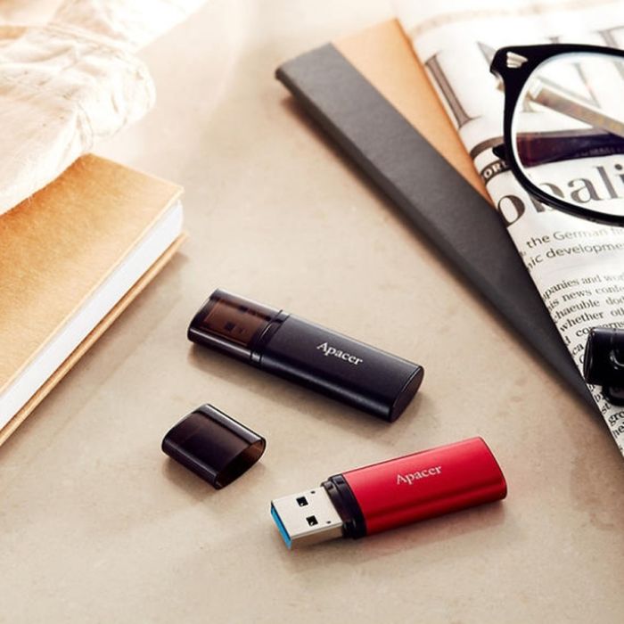 Флеш-накопичувач Apacer USB 3.2 Gen 1 AH25B 64Gb Red (AP64GAH25BR-1)