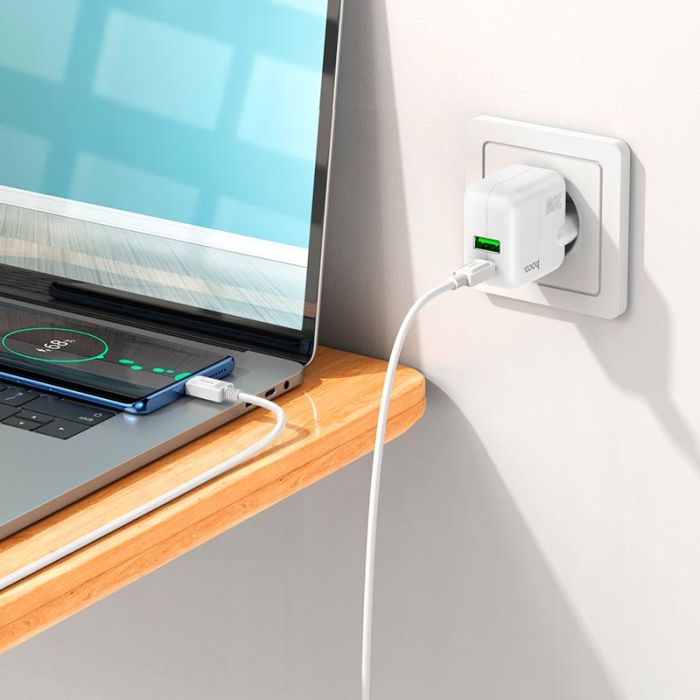 Мережевий зарядний пристрій HOCO C111A Lucky dual-port PD30W+QC3.0 charger White (6931474790866)
