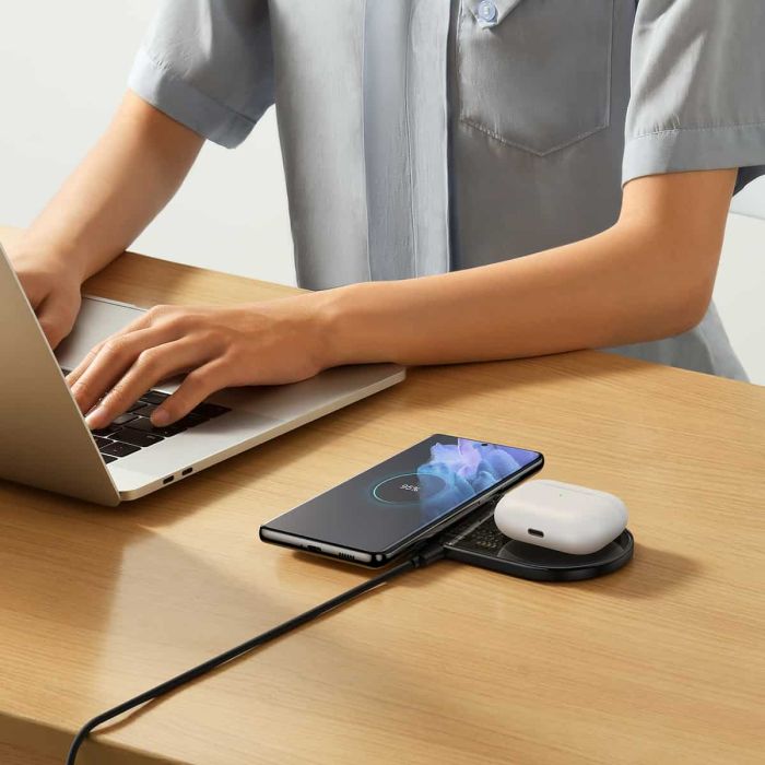 Бездротовий мультизарядний пристрій Baseus Digital LED Display 2in1 Wireless Charger 20W Black Universal version (WXSX010101)