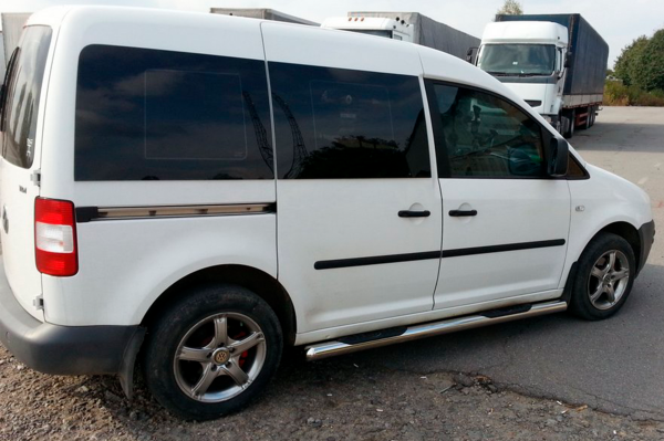 Боковые трубы BB002 (2 шт., нержавейка) 60 мм, Стандартная база для Volkswagen Caddy 2010-2015 гг