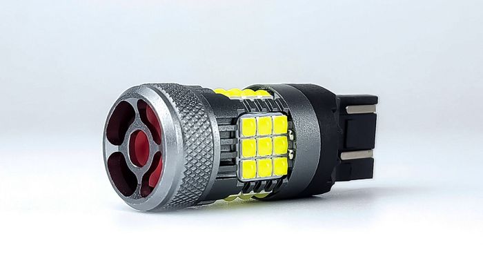 Світлодіоди в габаритні вогні. підсвітку номера та в салон DriveX S25-101 1156-15 12V автомобільні світлодіоди 12В