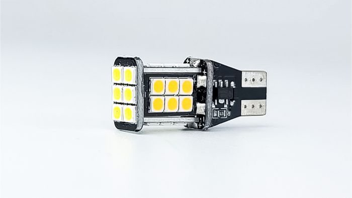 Світлодіоди в габаритні вогні. підсвітку номера та в салон DriveX S25-101 1156-15 12V автомобільні світлодіоди 12В