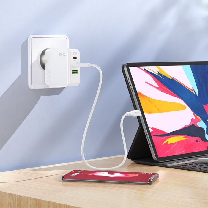 Мережевий зарядний пристрій HOCO C115A Header PD65W  GaN three-port(2C1A) charger White (6931474798312)