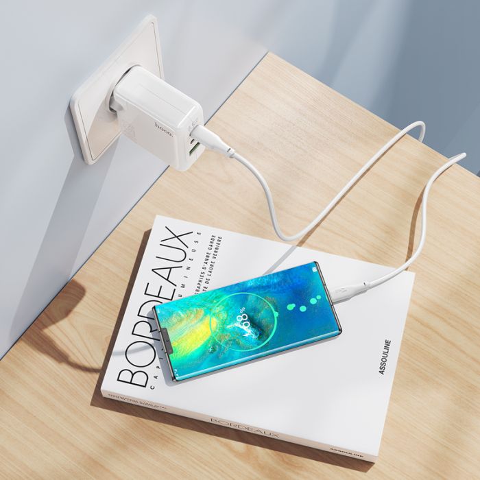 Мережевий зарядний пристрій HOCO C115A Header PD65W  GaN three-port(2C1A) charger White (6931474798312)