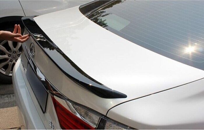 Спойлер на Lexus ES350 (2012-...)