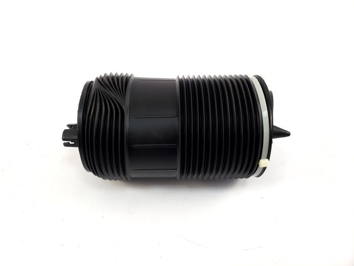 Пневмоподушка задняя правая на AUDI Q7 4M 2015-2020 года