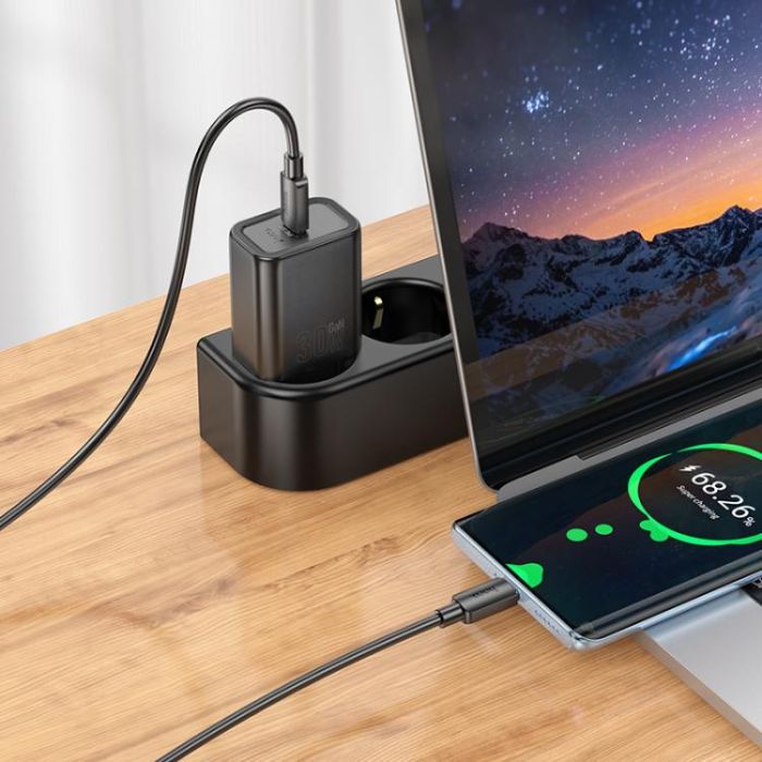 Мережевий зарядний пристрій HOCO N62 Gentle single port PD30W charger (EU) Black (6942007644297)