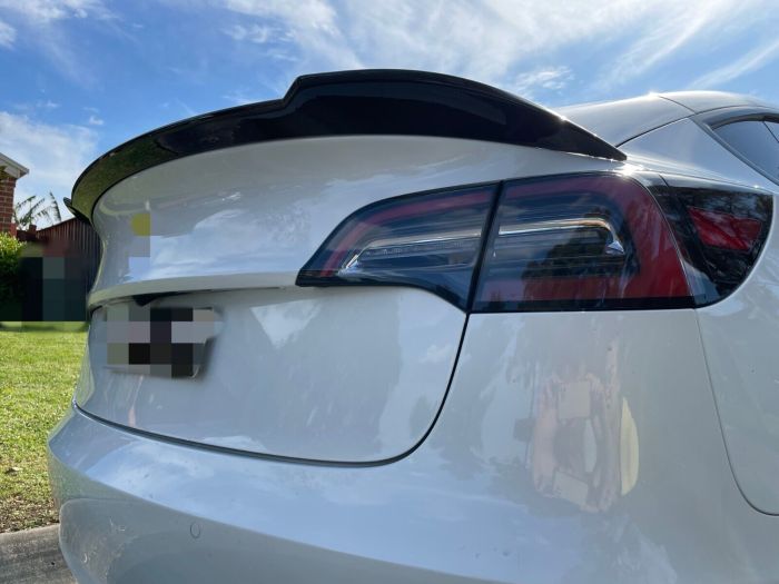 Спойлер Tesla Model 3 стиль М4 Large ABS-пластик (17-22 г.в.)