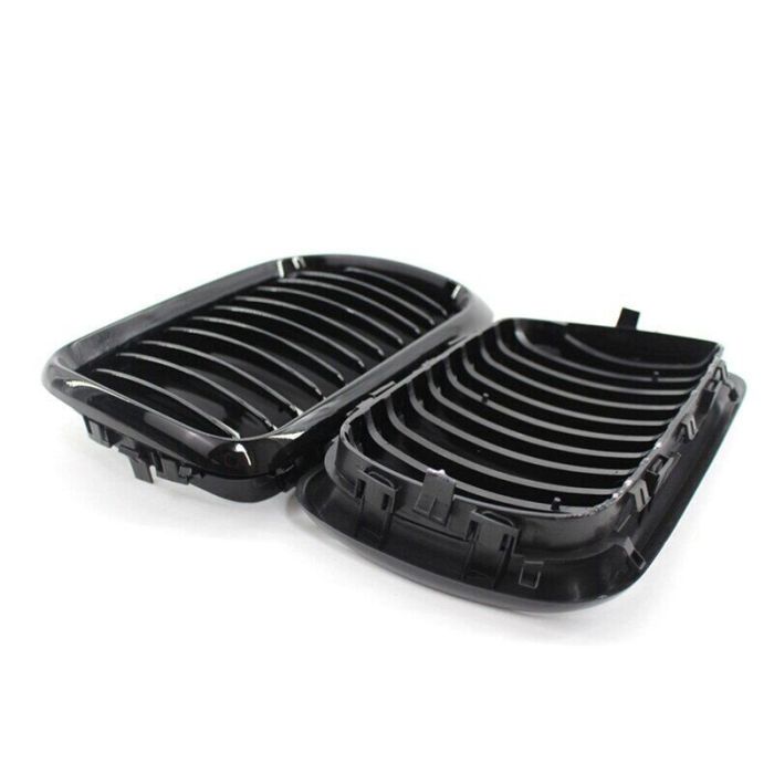 Решетка радиатора BMW E36 (96-99 г.в.)