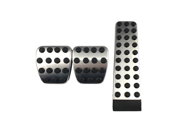 Накладки на педали МКПП на Mercedes-Benz C-Class W203 2000-2007 года