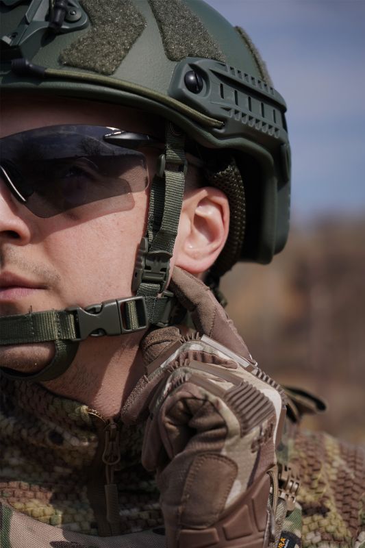 Кевларовый баллистический шлем FAST GEN III Kevlar Olive с креплением NVG и рейками
