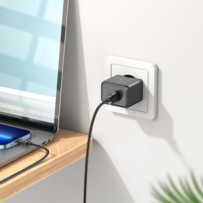 Мережевий зарядний пристрій з кабелем HOCO CS11A Ocean single port charger set(iP) Black (6942007603560)