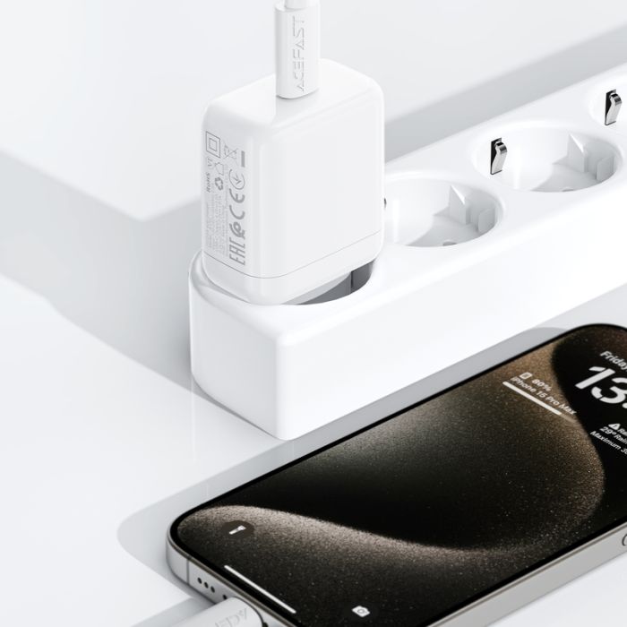 Мережевий зарядний пристрій ACEFAST A130 PD20W single USB-C charger White (6974316284659)