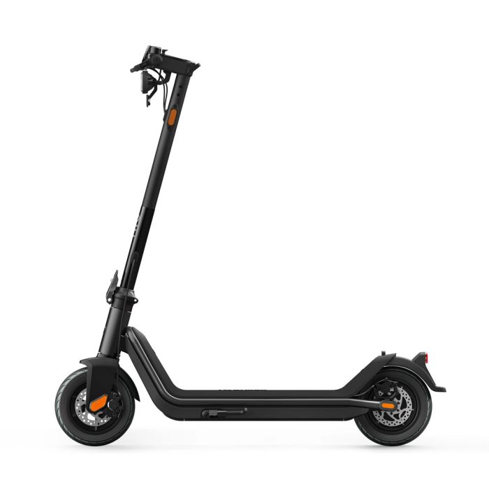 Електросамокат NIU KQi3 Pro Black 9.5", 350(700)W, 10.4Ah, 50km, 25km/h, 20%, App, 20,3 kg (K3P31EB1E11)