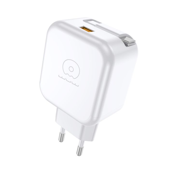 Мережевий зарядний пристрій з кабелем WUW-C268 12W fast charger USB A +retractable 70cm type c Cable (6978749570044)