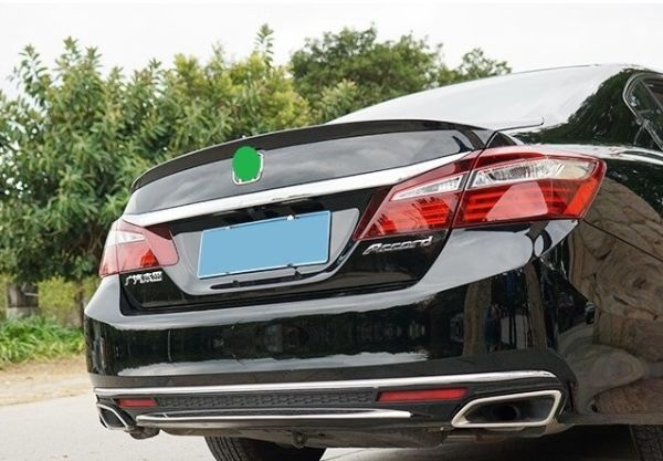 Спойлер на Honda Accord 9 черный глянцевый (ABS-пластик)
