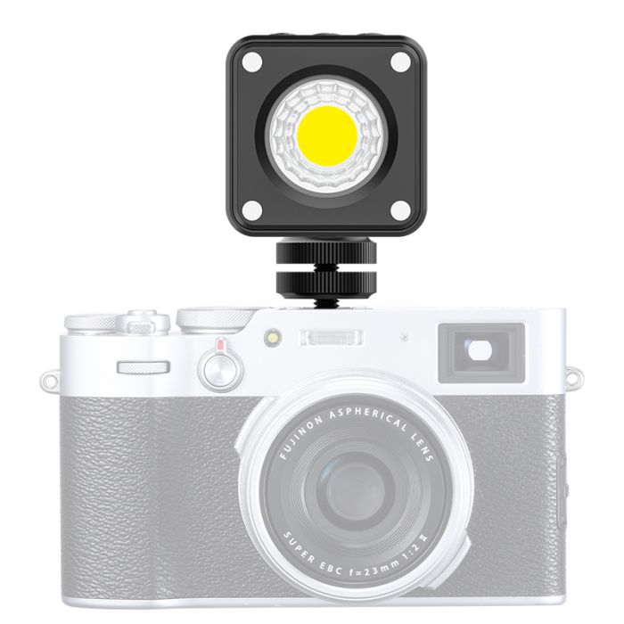 Відеосвітло Ulanzi L2 Bi-color COB Vedio Light, IP6, 5W, Black (3051) (3051)