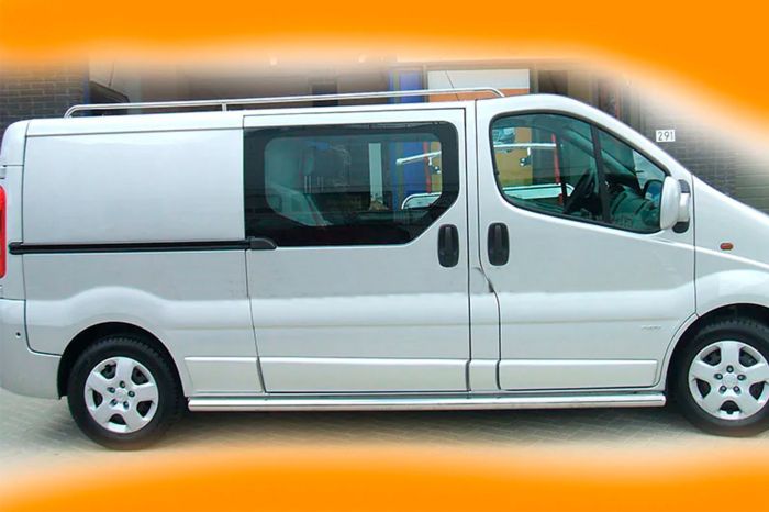 Боковые трубы BB002 (2 шт., нержавейка) 70 мм, короткая база для Renault Trafic 2001-2015 гг
