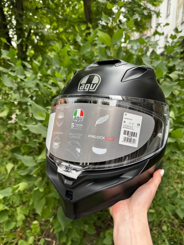Мотошолом AGV K7 (E2206) Matt Black S