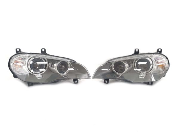 Передние фары Bi-Xenon Adaptive (комплектные) на BMW X5 E70 2010-2013 года