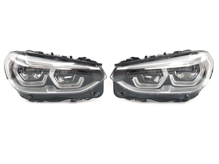 Передние фары (Full Led Adaptive) комплектные на BMW X3 G01 2018-2022 года.