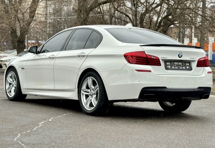 Спойлер Черный глянец (стиль M-Performance) на BMW 5 Series F10/F11 2010-2017 года