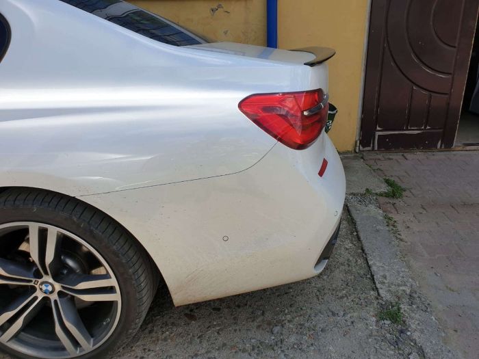Спойлер Черный глянец на BMW 7 Series G11/G12 2015-2019 года