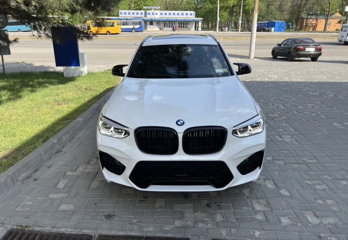 Передний бампер (стиль X3M F97) на BMW X3 G01 2018-2022 года
