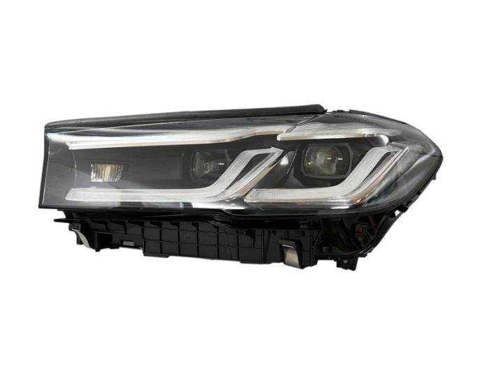 Передние фары LH Full Led EU на BMW 5 Series G30 / G31 2020-2023 года