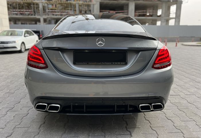 Спойлер Черный глянец на Mercedes-Benz C-Class W205 2014-2018 года