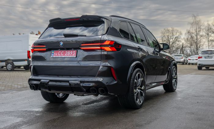 Комплект рестайлинга ( стиль X5M F95 LCI ) на BMW X5 G05 2018-2022 года