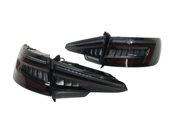 Задние фонари (стиль RS4) Стопы на AUDI A4 B9 2015-2019 года
