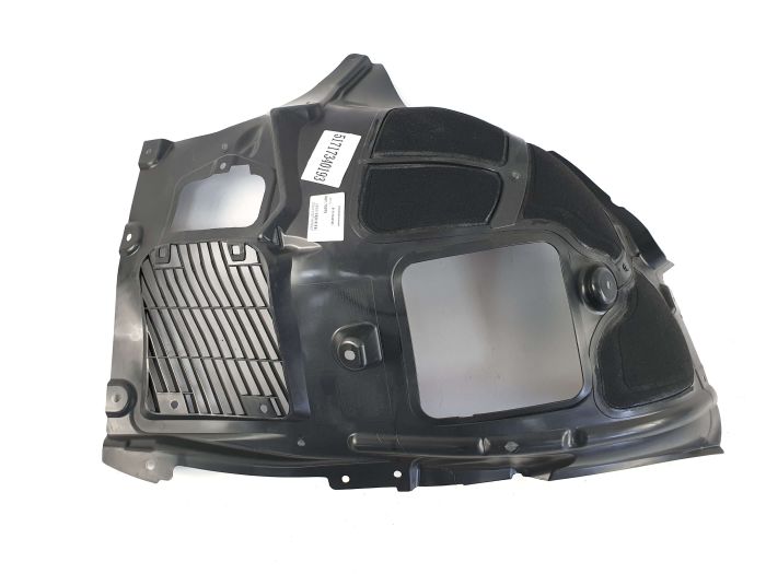 Подкрылки передний LH на BMW 7 Series G11/G12 2015-2019 года