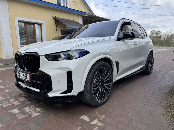 Комплект рестайлинга (стиль M-Paket LCI) на BMW X5 G05 2018-2022 года