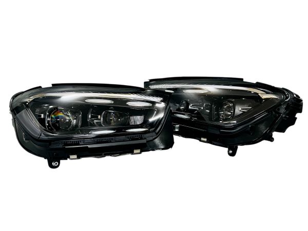 Передние фары Multibeam LCI (замена дорестайлинг) на Mercedes-Benz GLE-Class W167 2018-2023 года