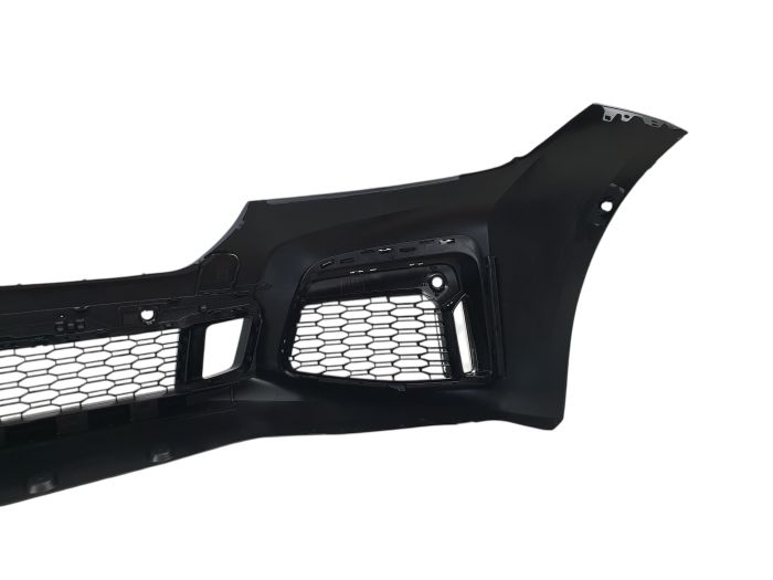 Комплект рестайлинга (стиль M760 + оптика) V2 на BMW 7 Series G11/G12 2015-2019 года