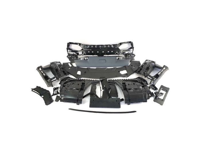 Комплект рестайлинга (стиль M760 + оптика) V2 на BMW 7 Series G11/G12 2015-2019 года