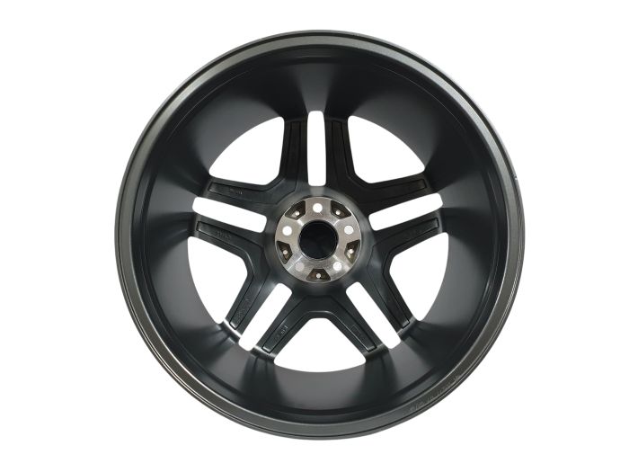 R20 GMF (одноширокие 9.5J ET45) на Mercedes-Benz A-Class W176 2012-2015 года