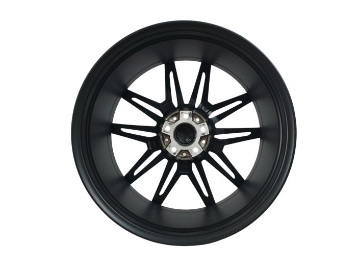 R20 MICB ( разноширокие ) на BMW 1 Series F40 / F41 2019-2023 года