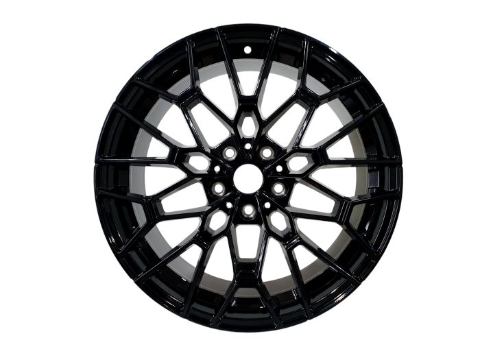 R20 Gloss Black (разноширокие) на BMW 3 Series F30 / F31 2011-2018 года