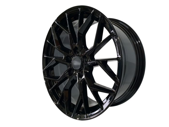 R20 Gloss Black (разноширокие) на BMW 1 Series F40/F41 2019-2023 года