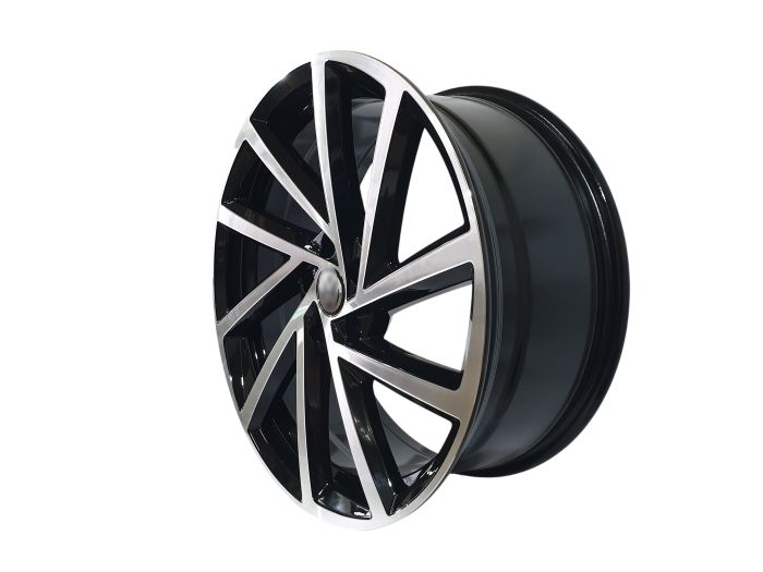 R19 BMF (одноширокие 8.0J ET45) на Volkswagen Arteon 2017-2020 года