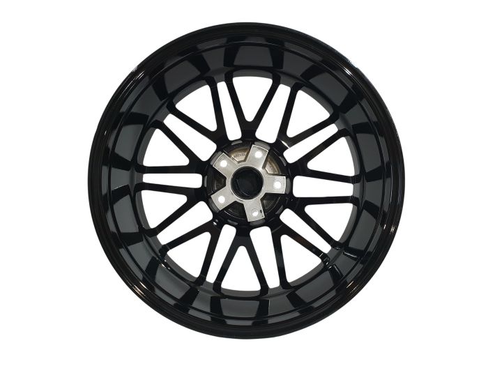 R20 BMF (разноширокие) на Porsche Macan 2024-2026 года