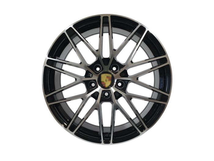 R22 BMF (разноширокие) на Porsche Cayenne 958 2010-2014 года